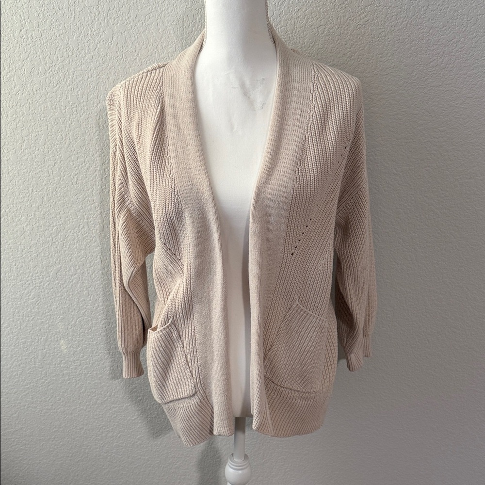 Universal Thread Women's Beige Cardigan Sweater